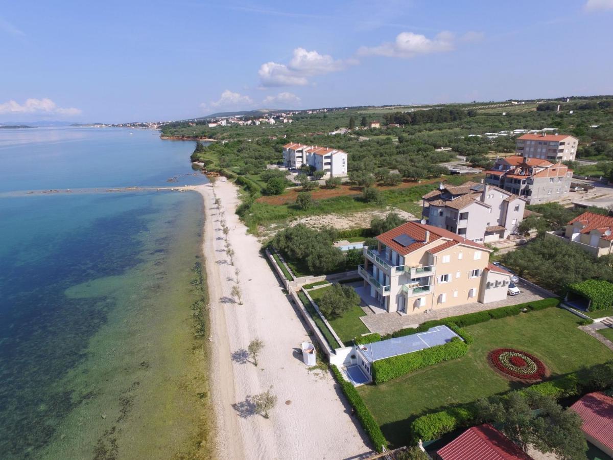 Apartments Citrine On The Beach Biograd Na Moru Exterior photo
